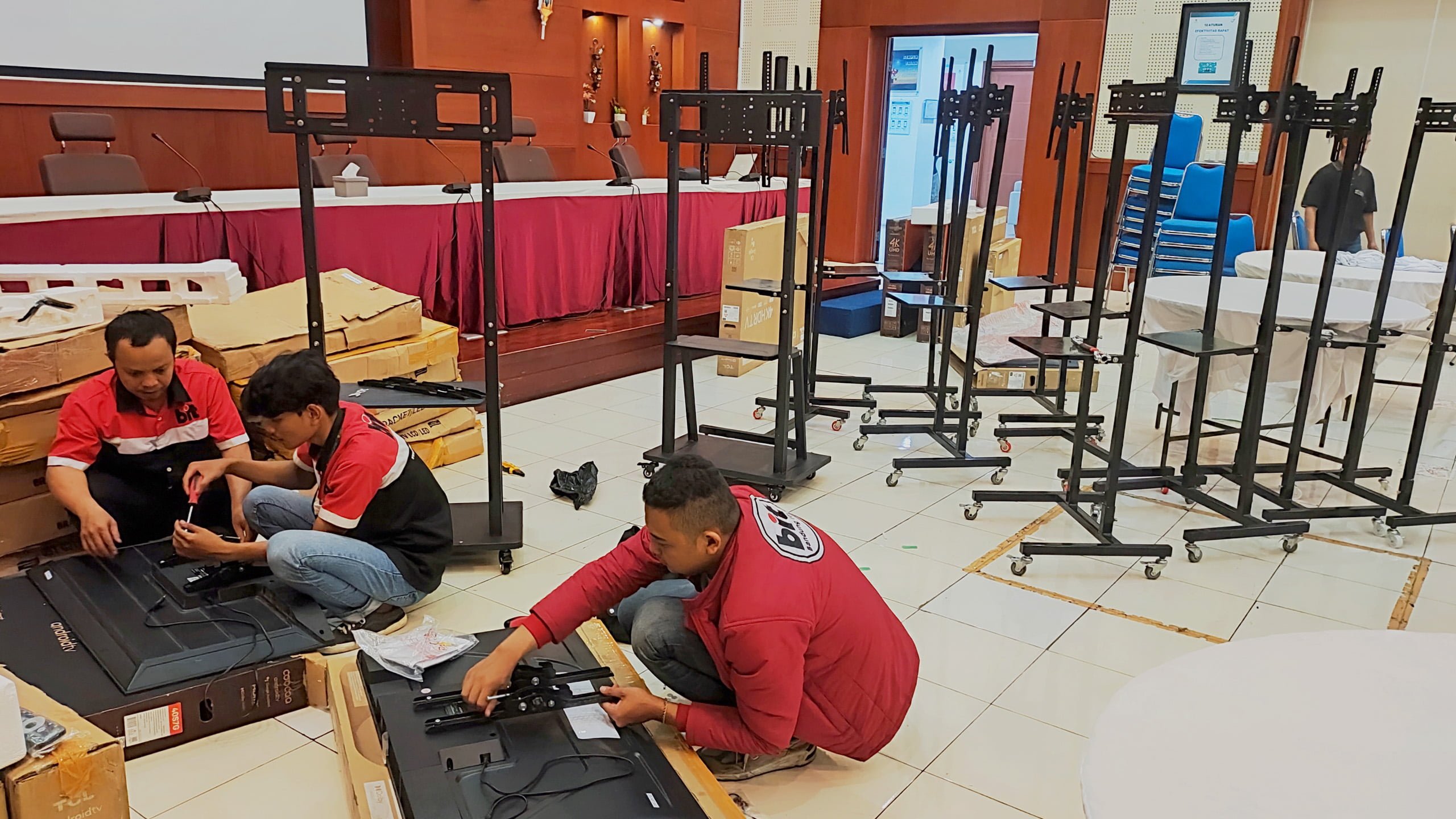 Pemasangan Rental Televisi 2